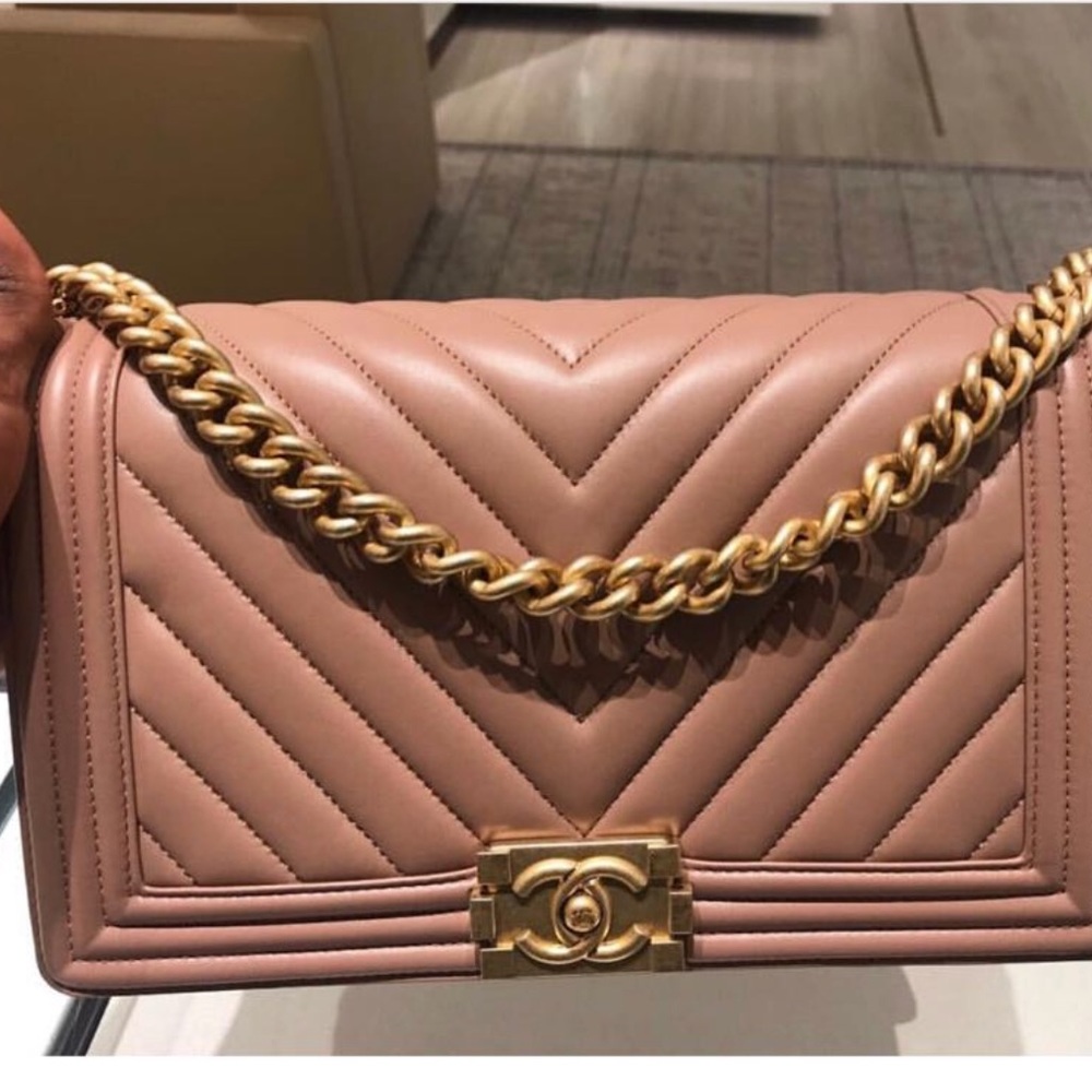 Authentic!! No private transactions please